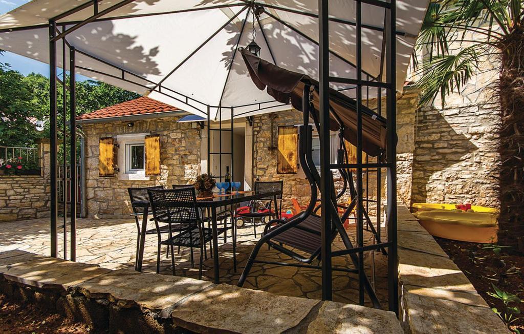 Holiday House Carpe Diem Pula Exterior foto